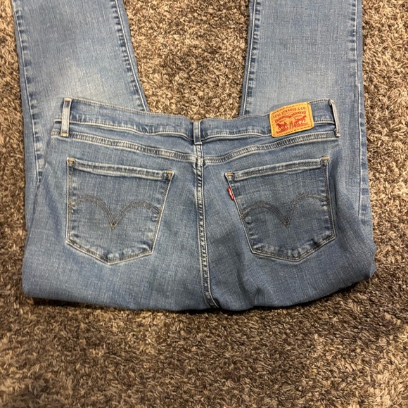 Levi's Denim - Levi's Women's Classic Straight Jeans